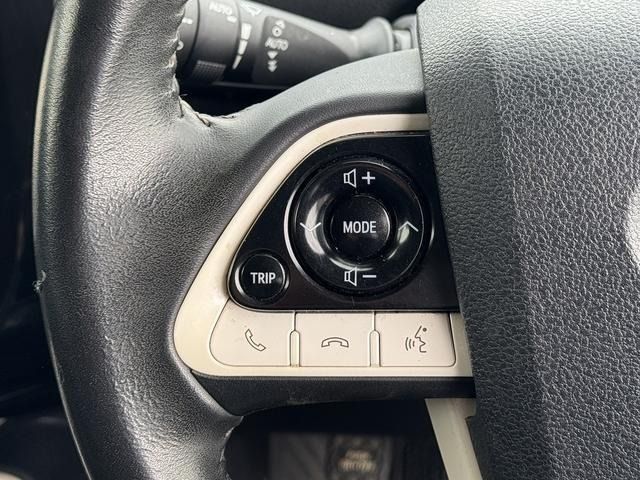 TOYOTA PRIUS 2016 Image 31