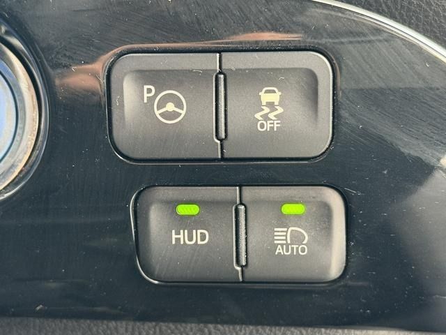 TOYOTA PRIUS 2016 Image 31