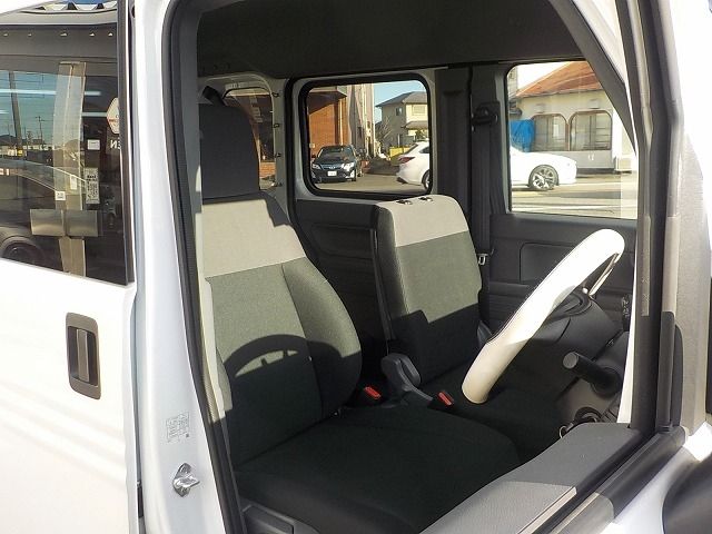 HONDA N-VAN 2024 Image 31