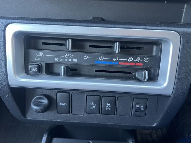 DAIHATSU HIJET TRUCK 4WD 2020 Image 31