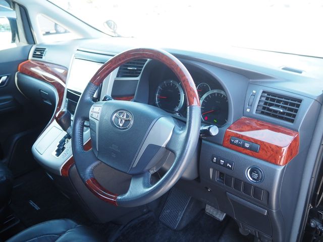 TOYOTA VELLFIRE 2011 Image 31