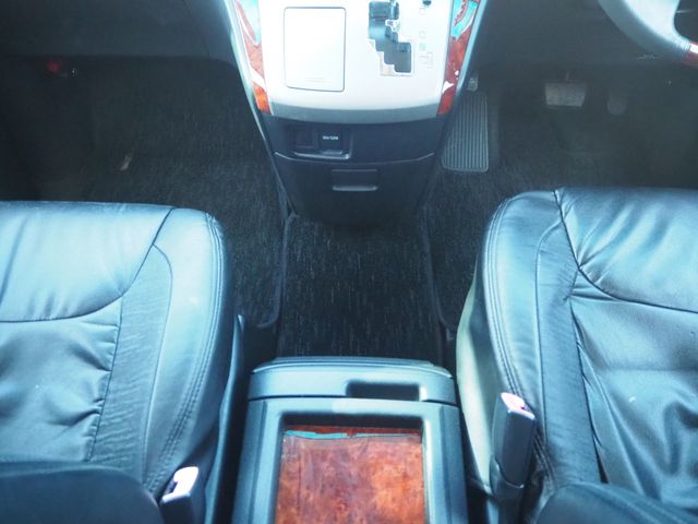 TOYOTA VELLFIRE 2011 Image 31