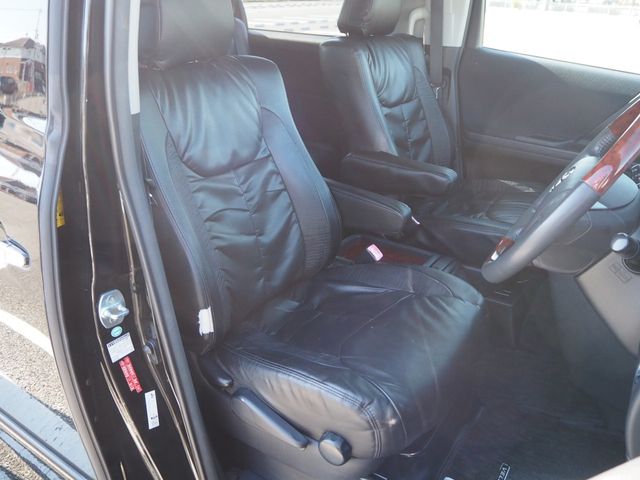 TOYOTA VELLFIRE 2011 Image 31