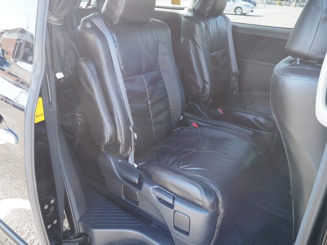 TOYOTA VELLFIRE 2011 Image 31