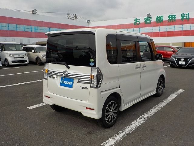 DAIHATSU TANTO CUSTOM 2017 Image 31