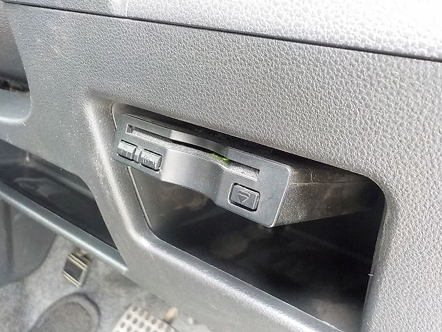 DAIHATSU TANTO CUSTOM 2017 Image 31