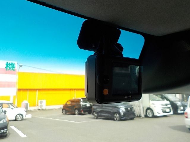 DAIHATSU TANTO CUSTOM 2017 Image 31