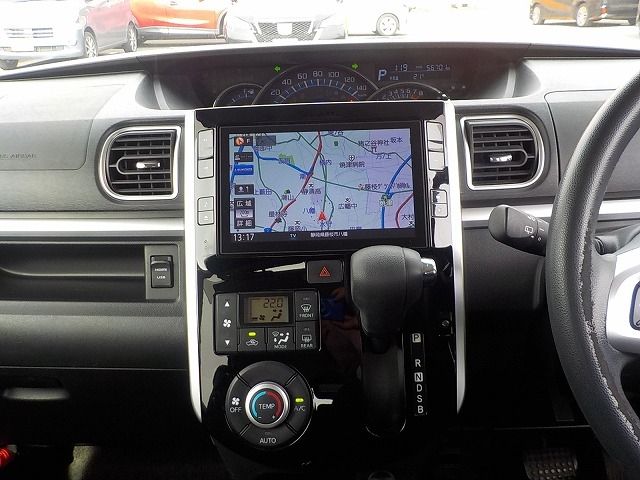 DAIHATSU TANTO CUSTOM 2017 Image 31