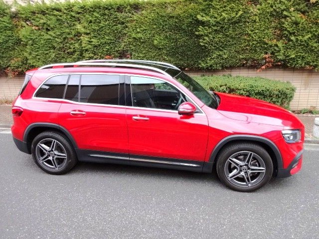 MERCEDES BENZ GLB 2023 Image 31