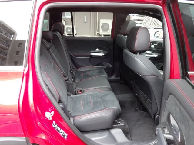 MERCEDES BENZ GLB 2023 Image 31