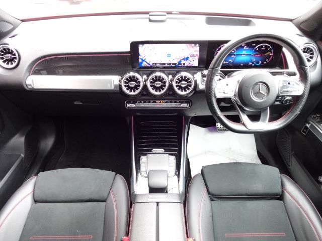 MERCEDES BENZ GLB 2023 Image 31