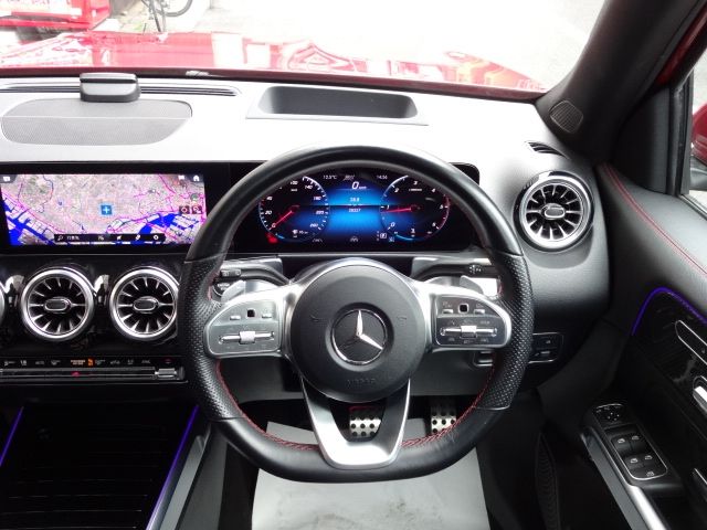 MERCEDES BENZ GLB 2023 Image 31