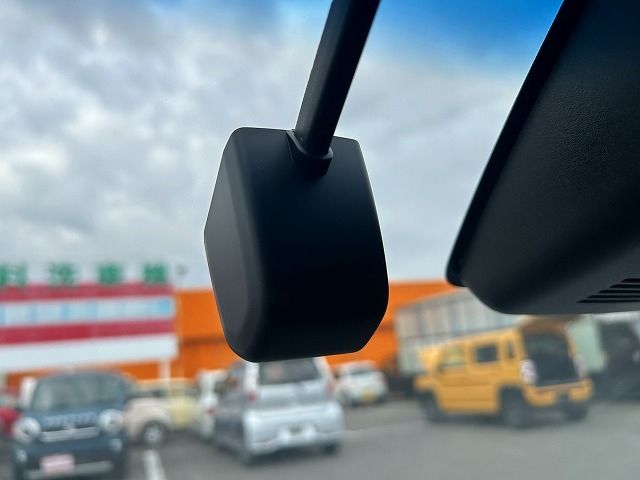 DAIHATSU MOVE CUSTOM 2019 Image 31