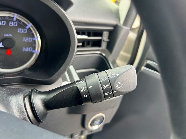 DAIHATSU MOVE CUSTOM 2019 Image 31