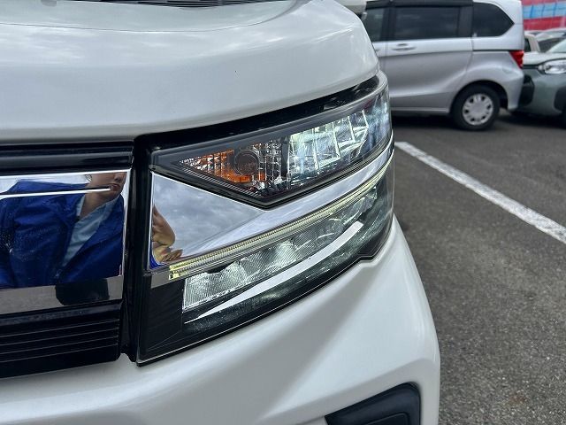 DAIHATSU MOVE CUSTOM 2019 Image 31