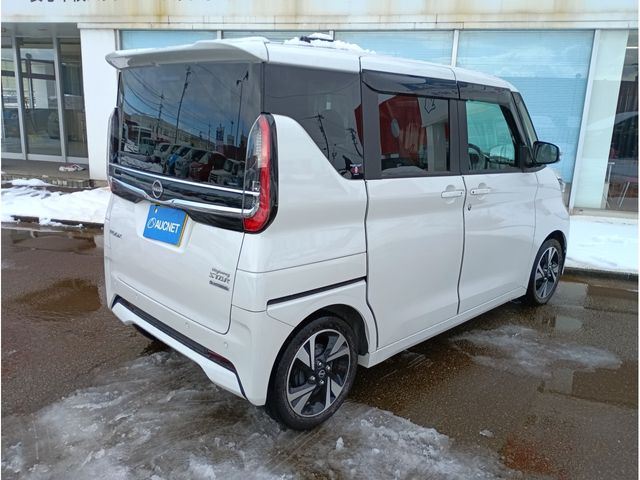 NISSAN ROOX 2024 Image 31