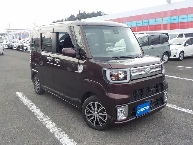 TOYOTA PIXIS MEGA 2017 Image 31