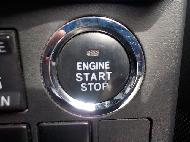 TOYOTA PIXIS MEGA 2017 Image 31