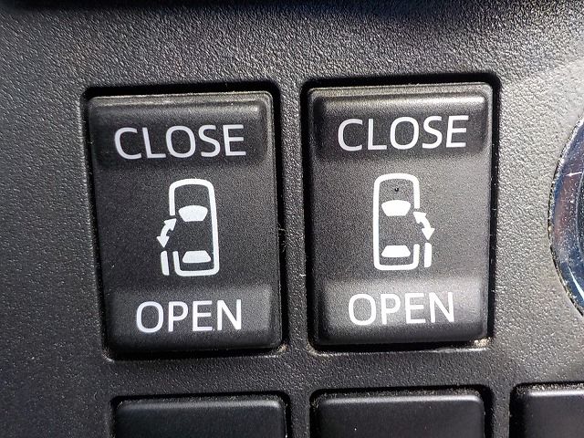 TOYOTA PIXIS MEGA 2017 Image 31