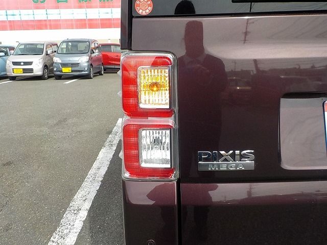 TOYOTA PIXIS MEGA 2017 Image 31