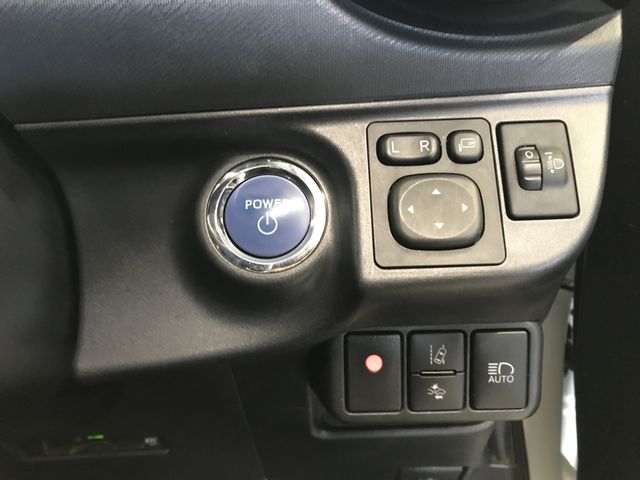 TOYOTA AQUA 2019 Image 31