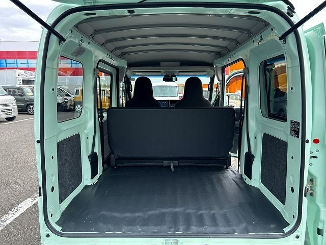 DAIHATSU HIJET CARGO 2023 Image 31