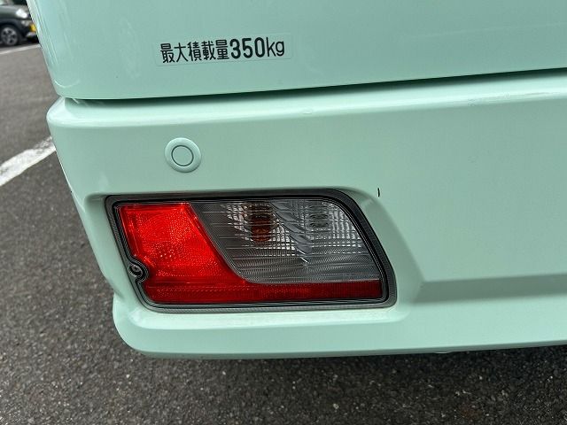 DAIHATSU HIJET CARGO 2023 Image 31