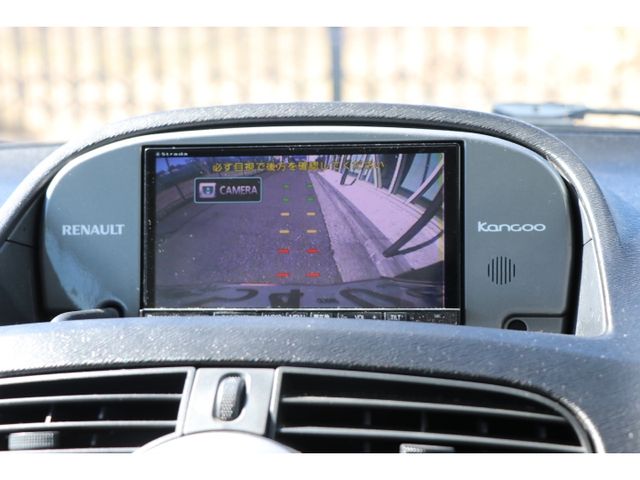 RENAULT KANGOO 2013 Image 31