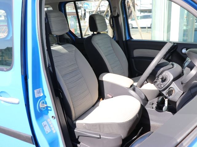 RENAULT KANGOO 2013 Image 31