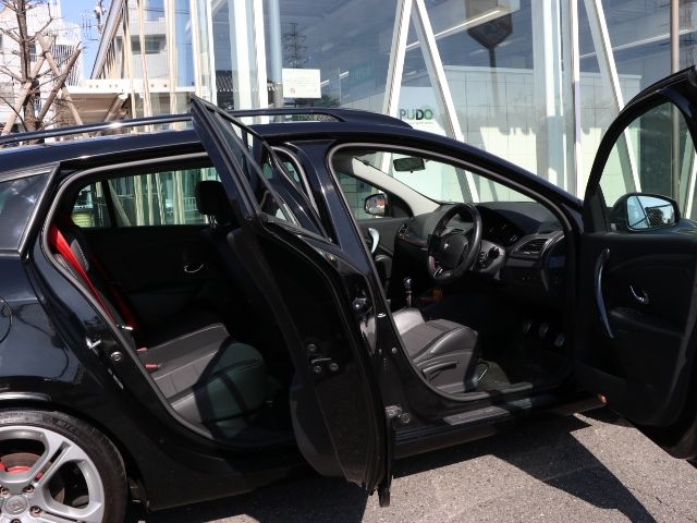 RENAULT MEGANE ESTAT 2014 Image 31