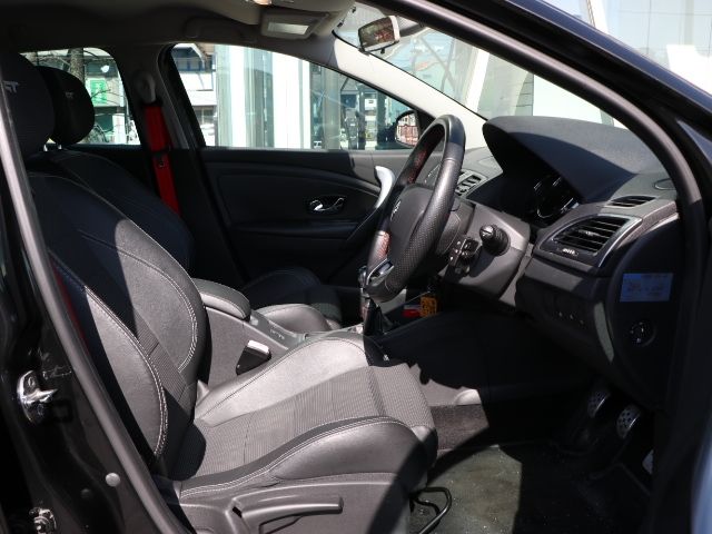 RENAULT MEGANE ESTAT 2014 Image 31