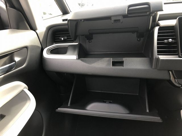 HONDA FIT E:HEV 2020 Image 31