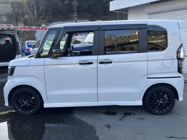 HONDA N BOX CUSTOM 4WD 2023 Image 31