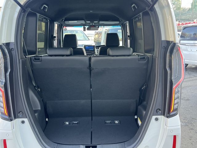 HONDA N BOX CUSTOM 4WD 2023 Image 31