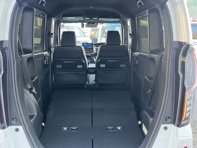 HONDA N BOX CUSTOM 4WD 2023 Image 31