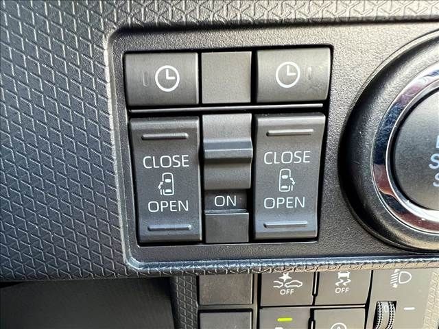 DAIHATSU TANTO FAN CROSS 2024 Image 31