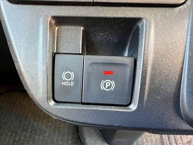 DAIHATSU TANTO FAN CROSS 2024 Image 31