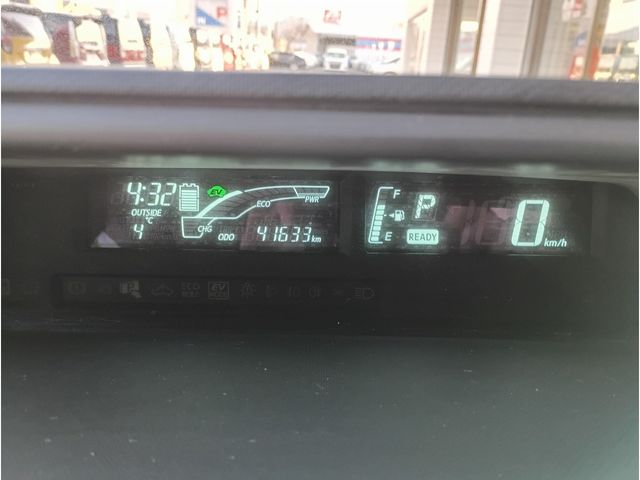 TOYOTA AQUA 2014 Image 31