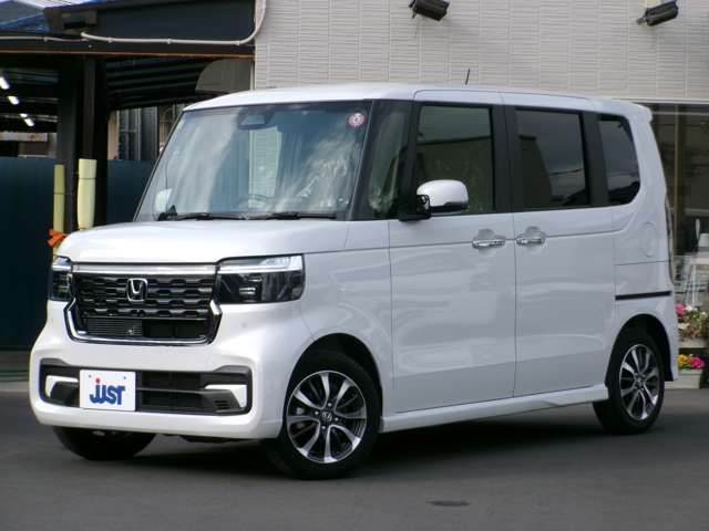 HONDA N BOX CUSTOM 2023 Image 31