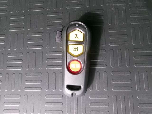 HONDA N BOX CUSTOM 2023 Image 31