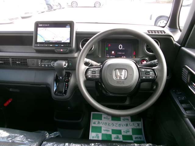 HONDA N BOX CUSTOM 2023 Image 31