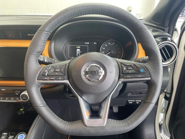 NISSAN KICKS 2020 Image 31