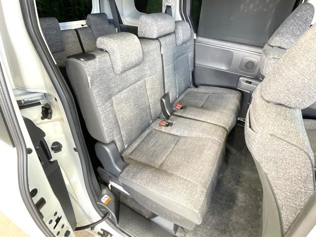 TOYOTA SIENTA HYBRID 2023 Image 31