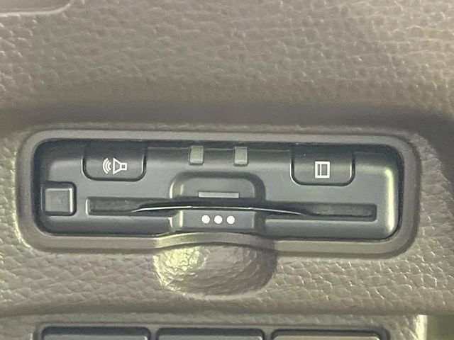 HONDA N BOX 2023 Image 31