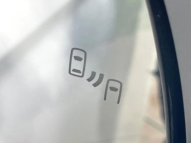 TOYOTA VOXY 2023 Image 31