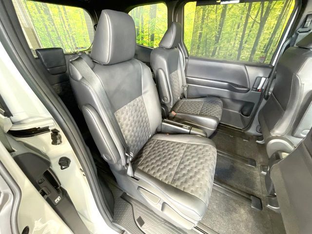 TOYOTA VOXY 2023 Image 31