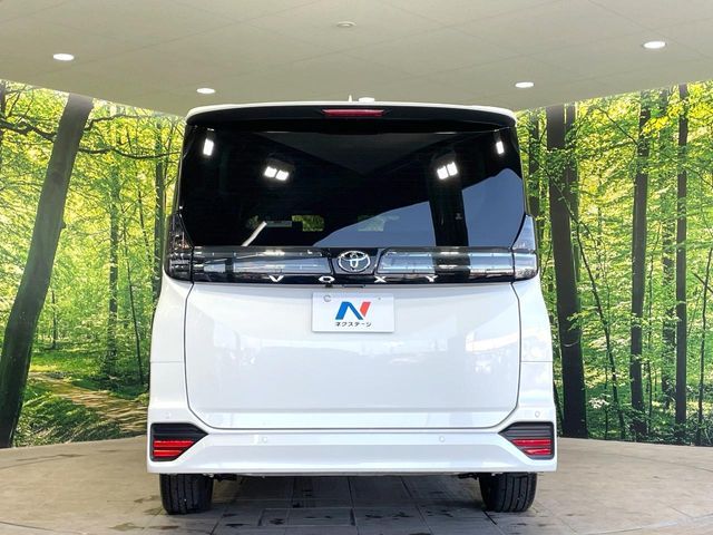 TOYOTA VOXY 2023 Image 31