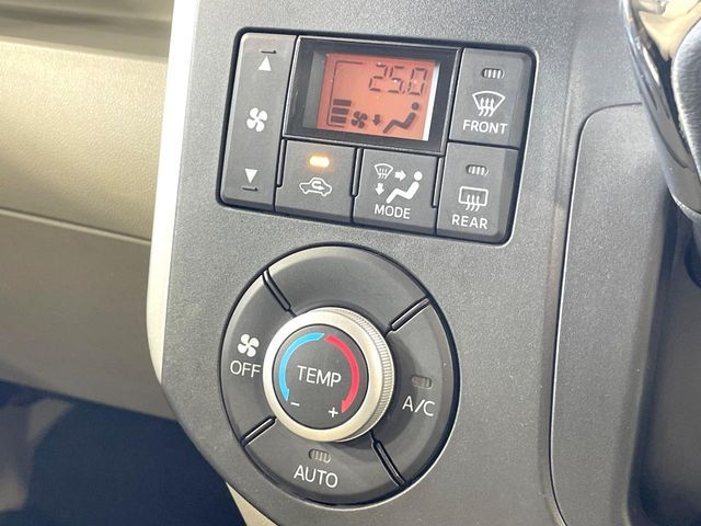 DAIHATSU TANTO 2014 Image 31