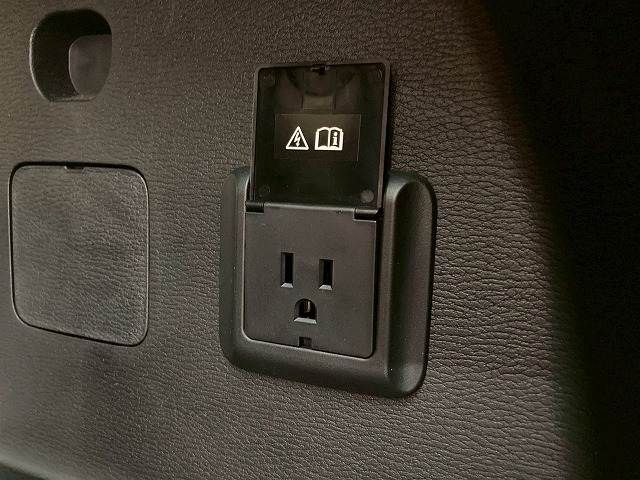 MITSUBISHI OUTLANDER PHEV 2022 Image 31