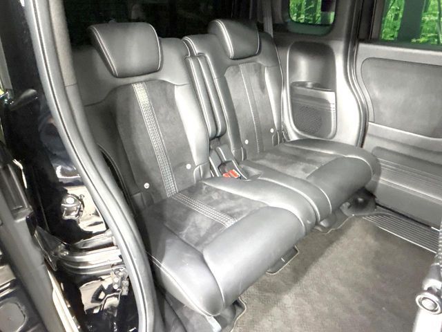 HONDA N BOX CUSTOM 2022 Image 31